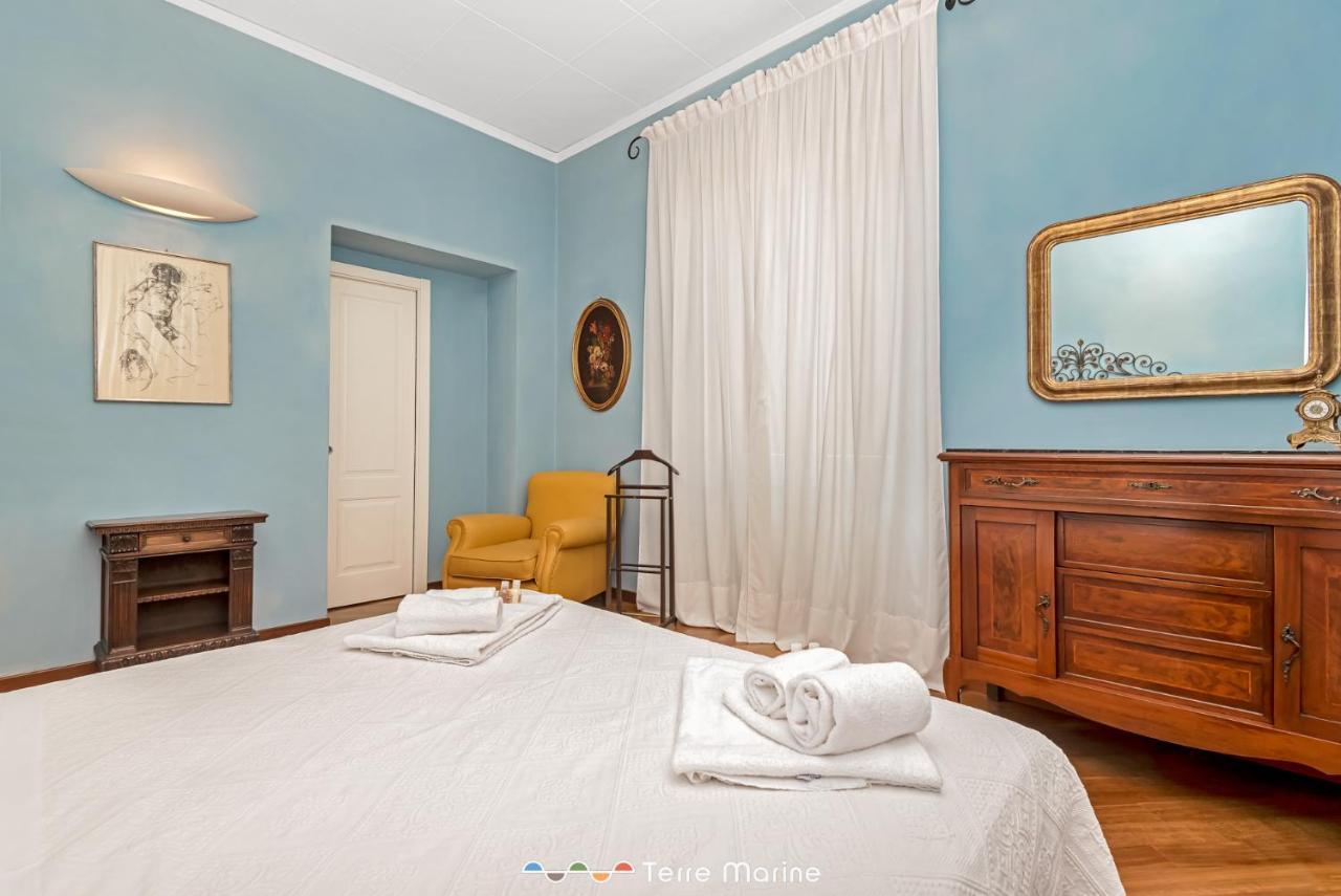 Apartament Gallery 22, Terremarine La Spezia Zewnętrze zdjęcie